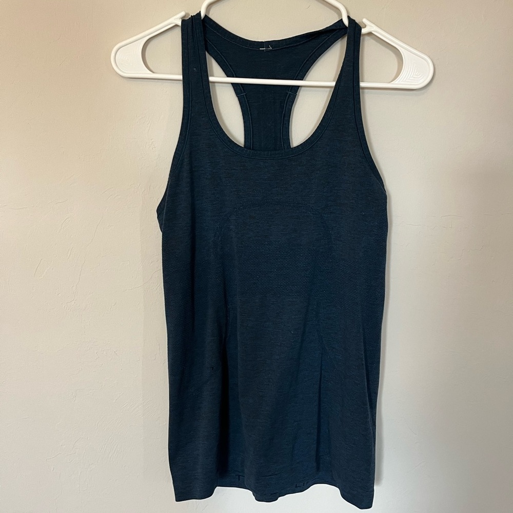 Lululemon swiftly teach racerback tank (size 8)